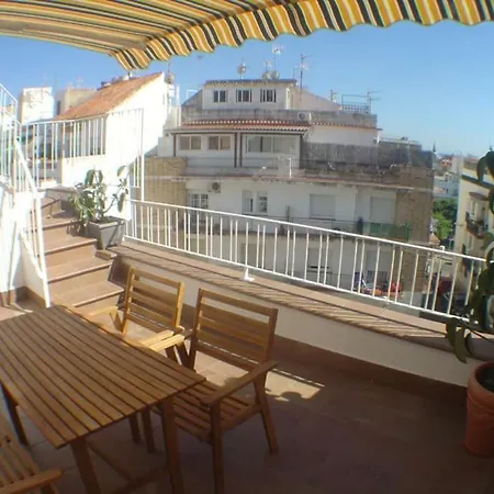 Apartamento Atico De La Luna, *